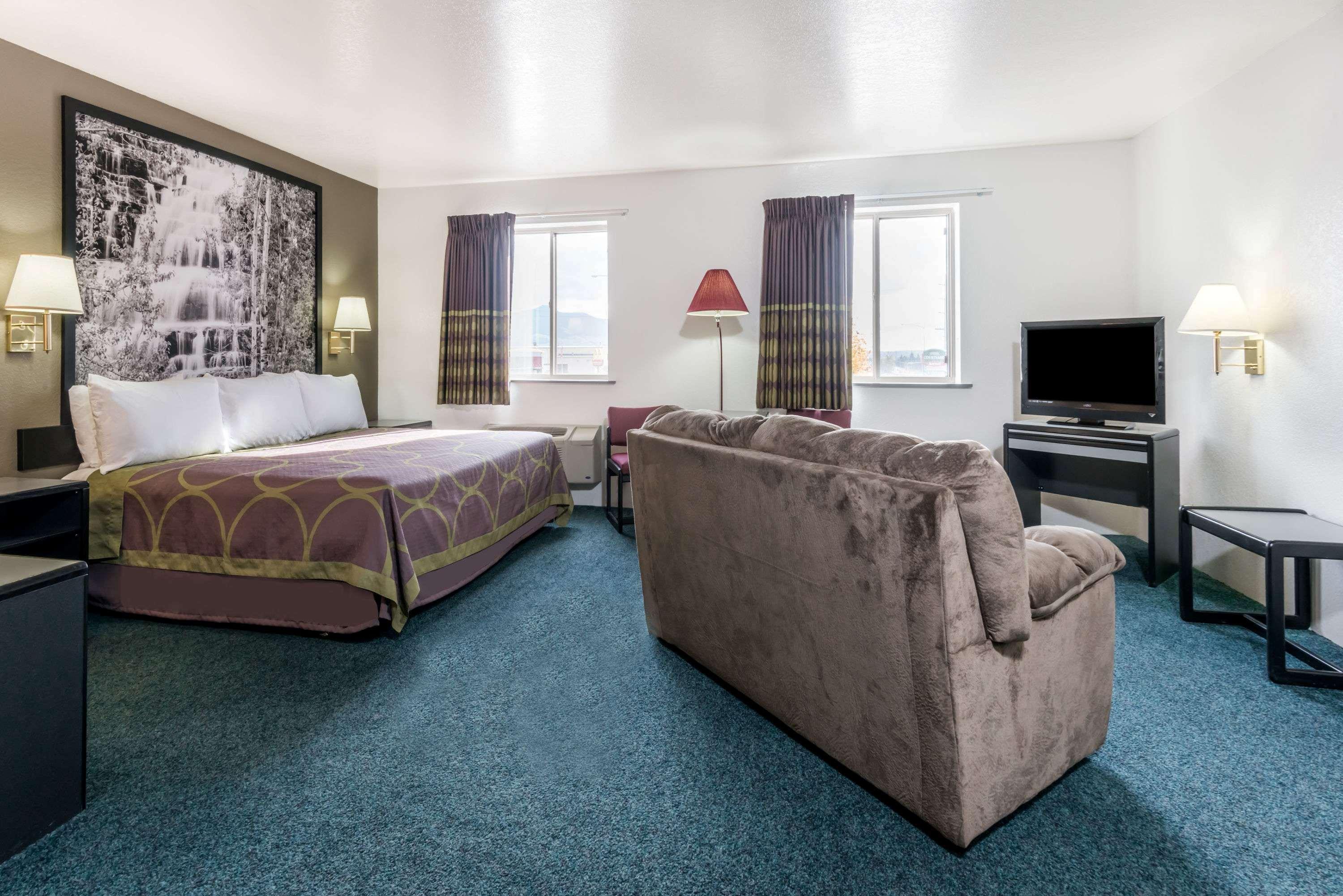 Super 8 By Wyndham Missoula/Reserve St. Eksteriør billede