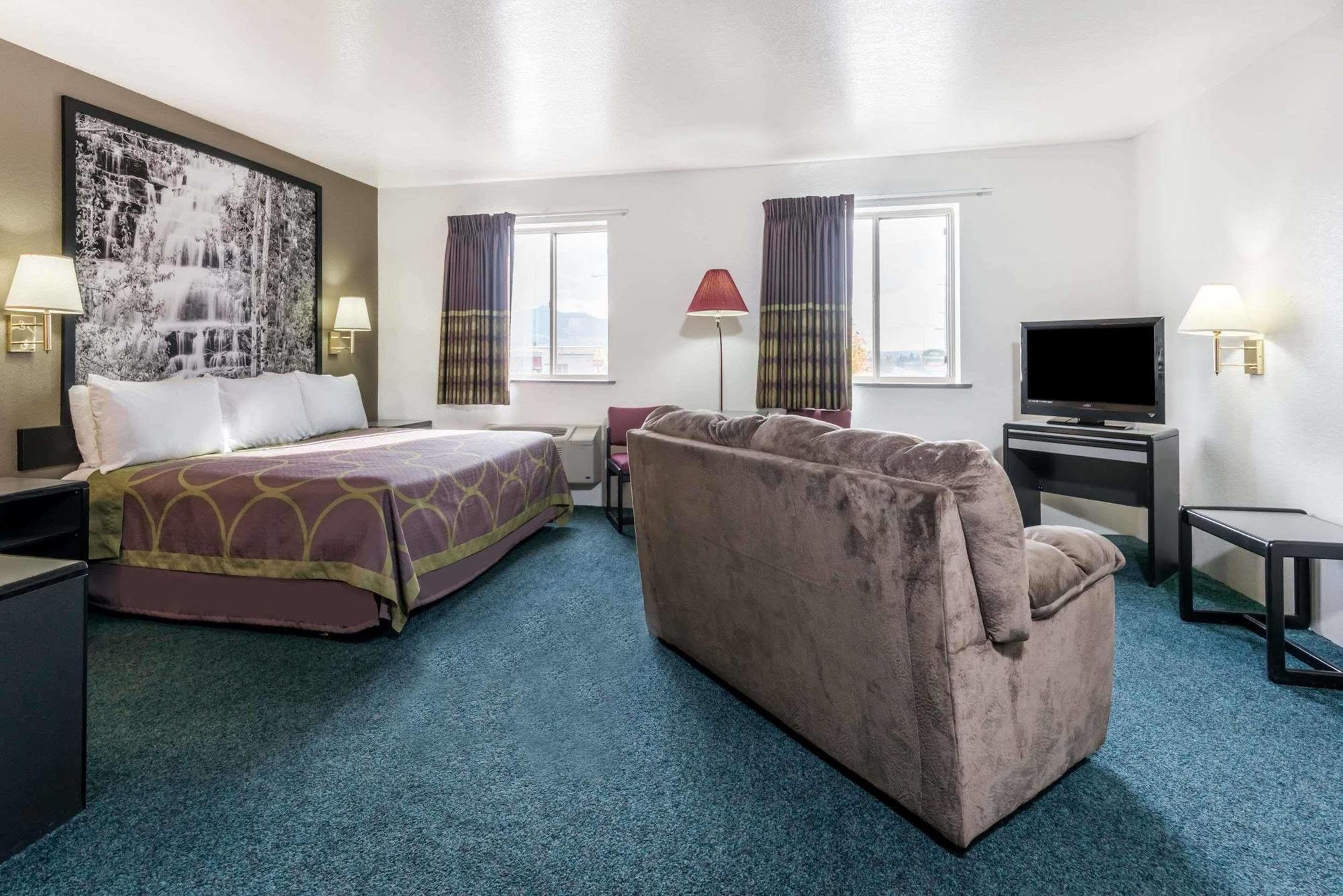 Super 8 By Wyndham Missoula/Reserve St. Eksteriør billede